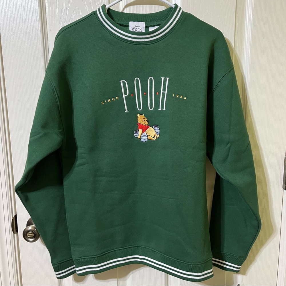 Disney Winnie the Pooh Embroidered Green Sweatshirt Size S NWT